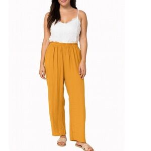 Papaya romper one piece jumpsuit romper burnt yellow bottom white lace top SZ M